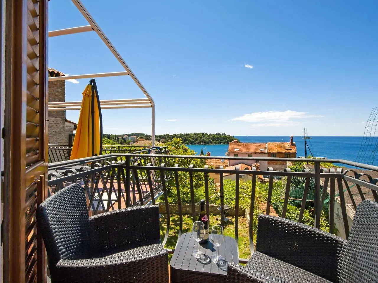 Cozy Holiday Home In Rovinj With Terrace