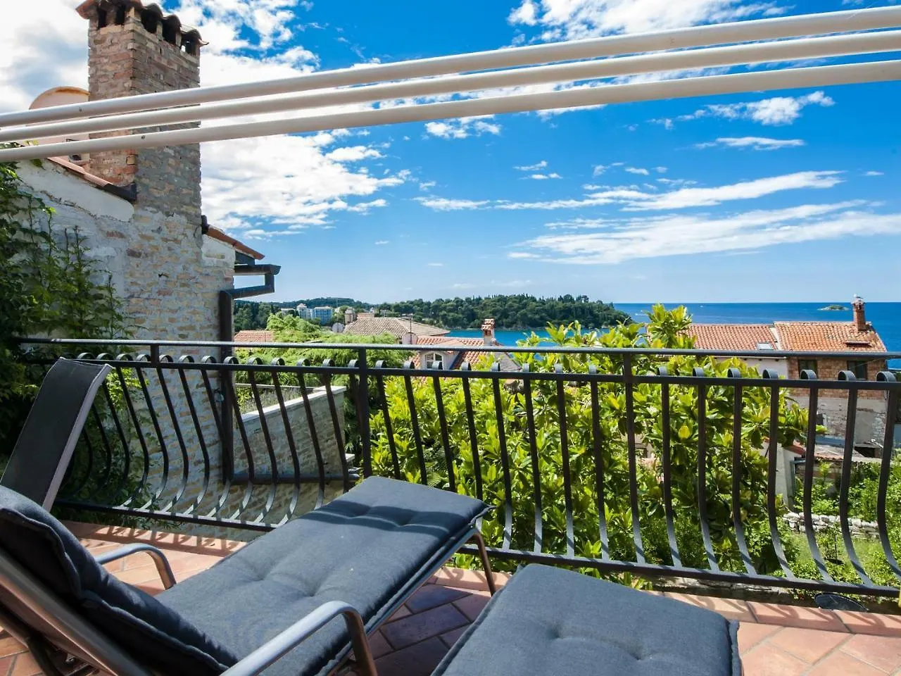 Cozy Holiday Home In Rovinj With Terrace Kroatien